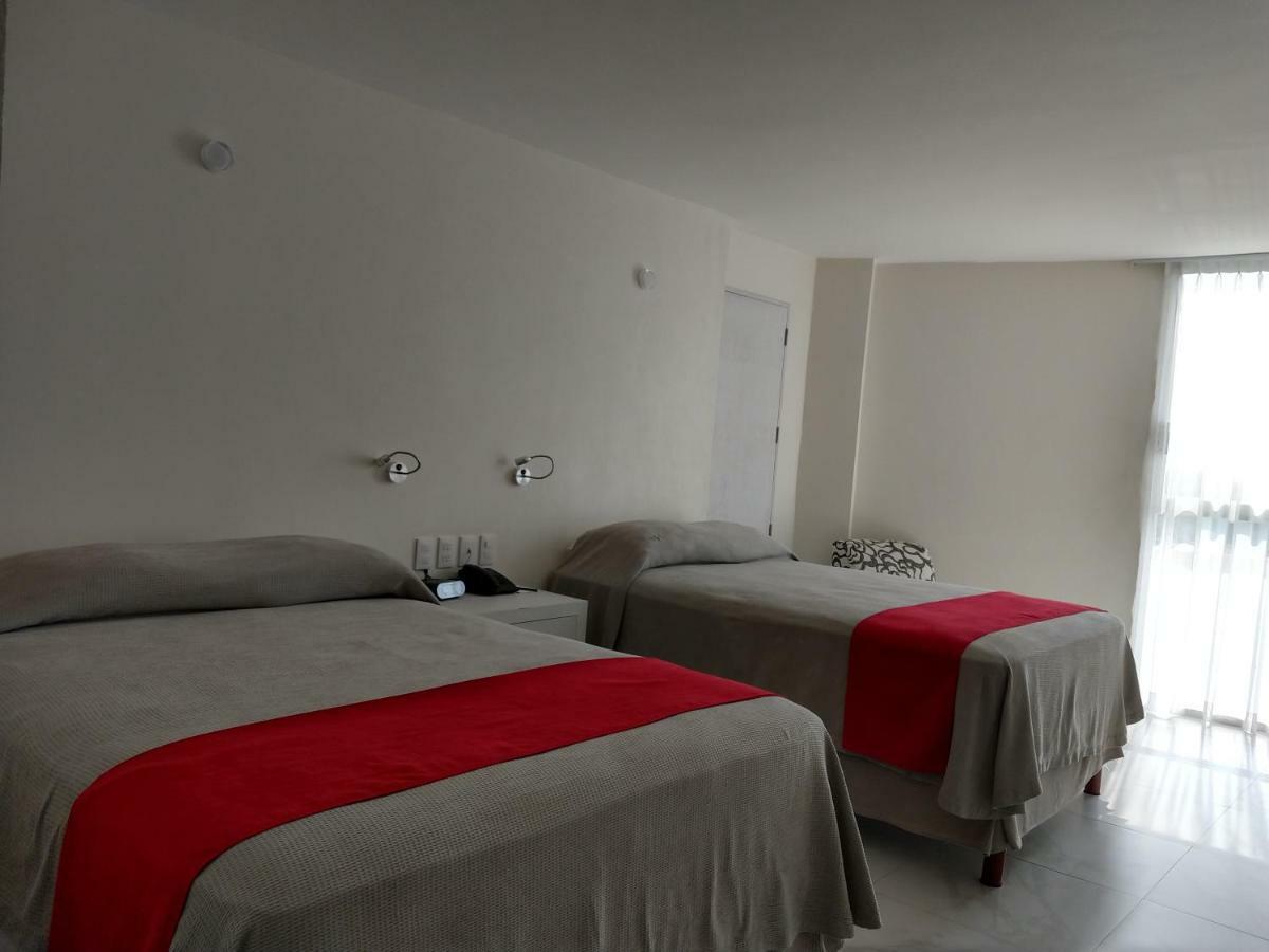 We Hotel Acapulco Esterno foto